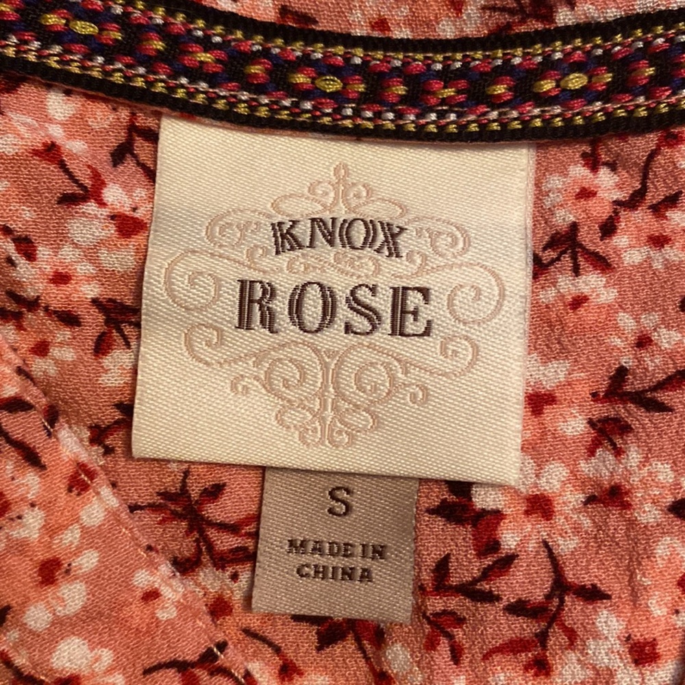 KNOX ROSE PINK FLORAL TOP - Picture 9 of 11